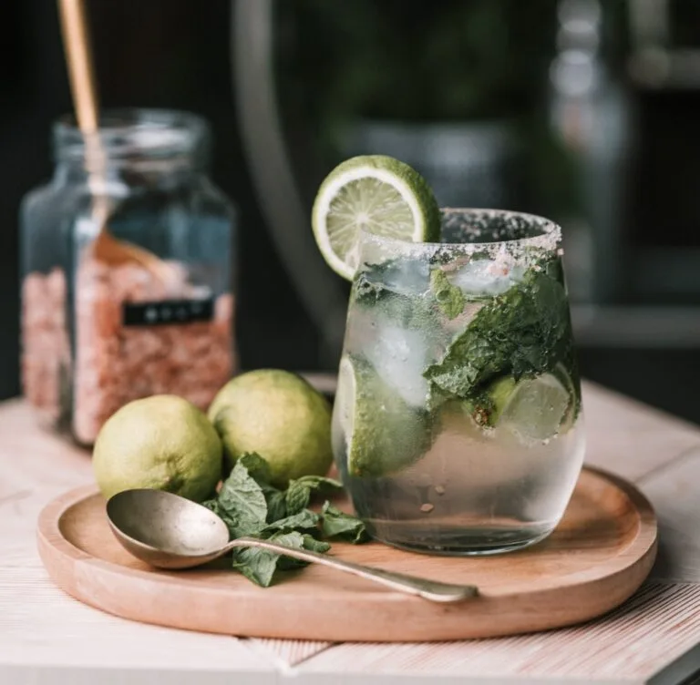 wolf and woman distillery|Bellambi NSW, Australia |We Provide Gin and cocktails